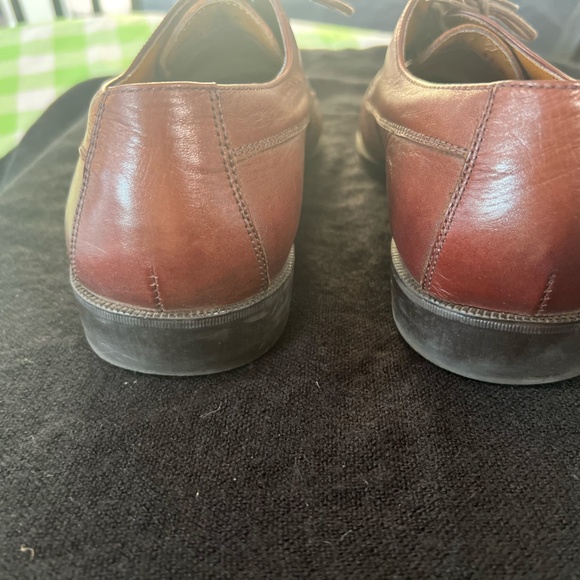 FLORSHEIM DRESS SHOES - Picture 4 of 6